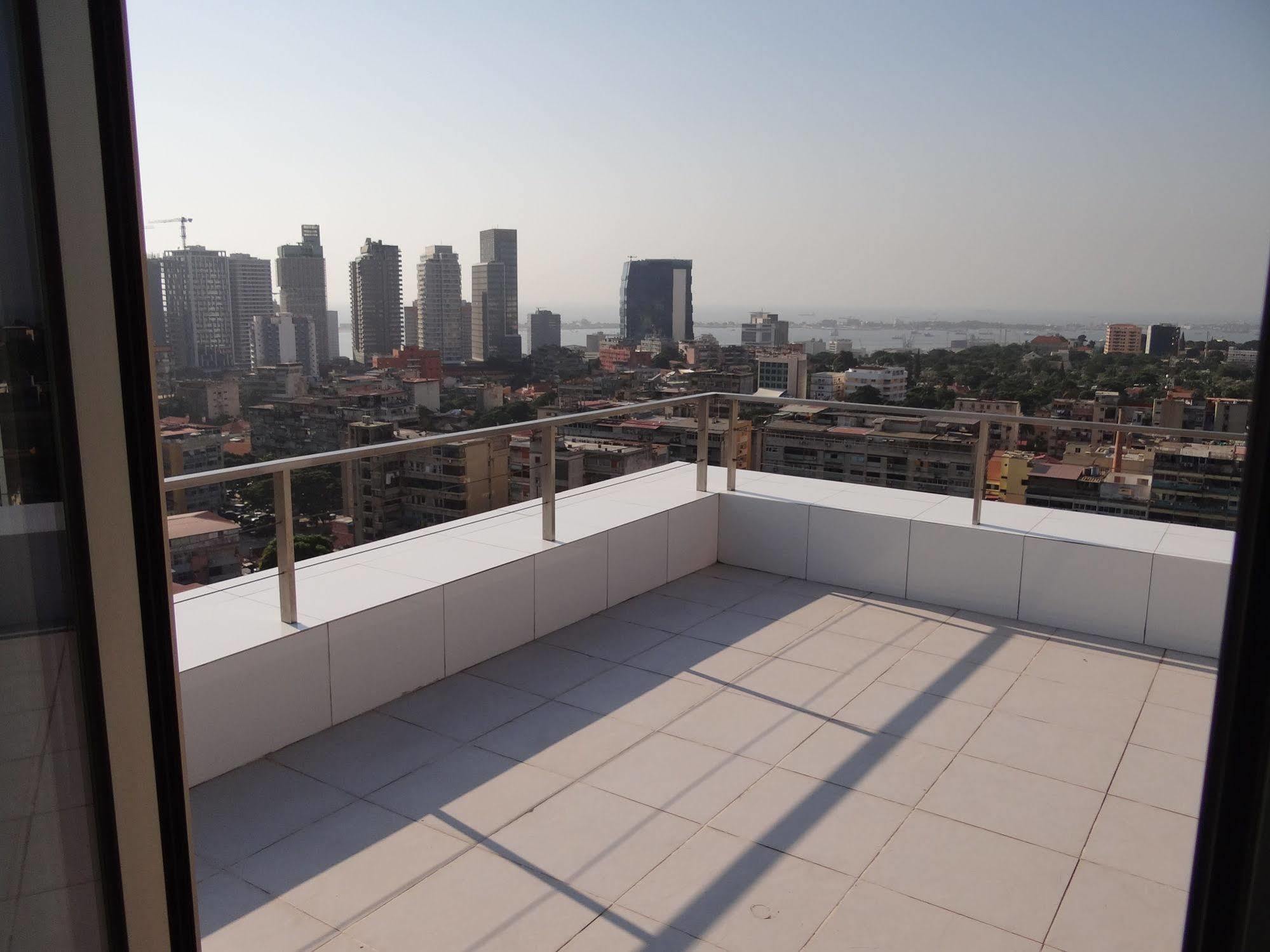 Rk Suite Hotel Луанда Екстер'єр фото